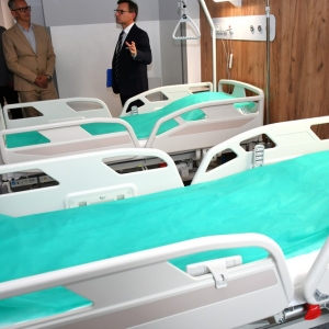 mcz-fot-zjjak096.jpg