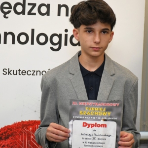 turniej-szachowy-fot-zjak84.jpg