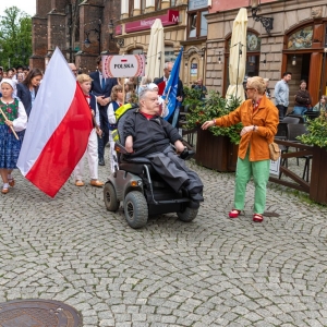swiat-pod-kyczera-fot-ewajak068.jpg