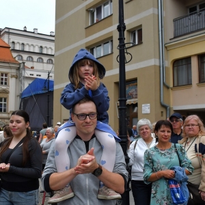 swiat-pod-kyczera-fot-ewajak185.jpg