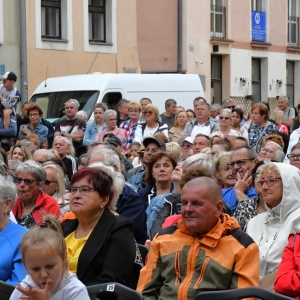 swiat-pod-kyczera-fot-ewajak254.jpg