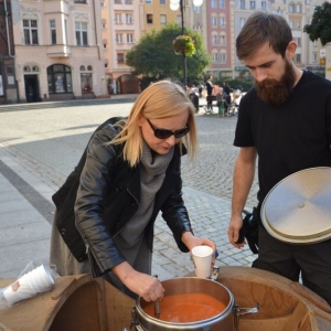 a-pomidorowa-pod-teatrem-fot-ewa-jakubowska03 (1).jpg