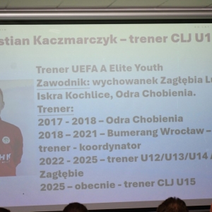 akademia-zl-fot-zjak38.jpg