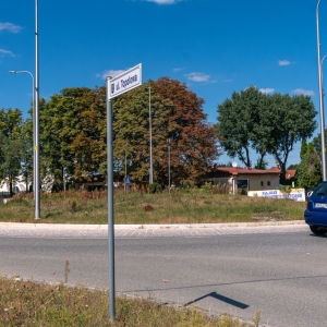 ronda-zachwaszczone-legnica-fot-ewajak011.jpg