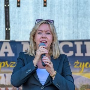 dozynki-mecinka-fot-ewajak160.jpg