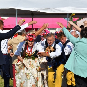 dozynki-mecinka-fot-ewajak285.jpg