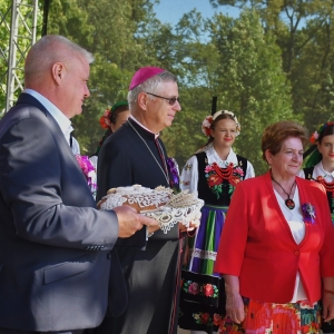 dozynki-legpol-fot-ewajak181.jpg