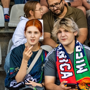 kibice-miedz-chrobry-fot-ewajak105.jpg
