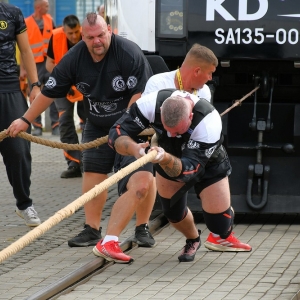 strongmeni-pociag-fot-zjak54.jpg