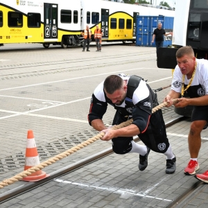 strongmeni-pociag-fot-zjak67.jpg
